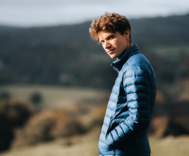 Jacket for hiking
