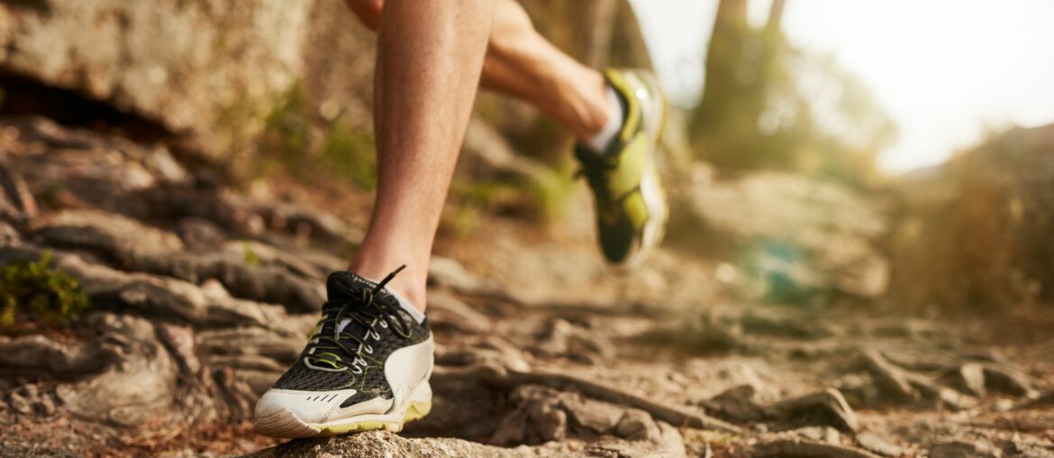 What are trail running shoes