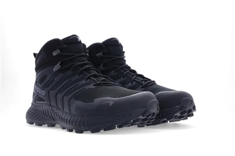 Inov-8 Men's Roclite Mid Gore-Tex in Black/Dark Grey-2