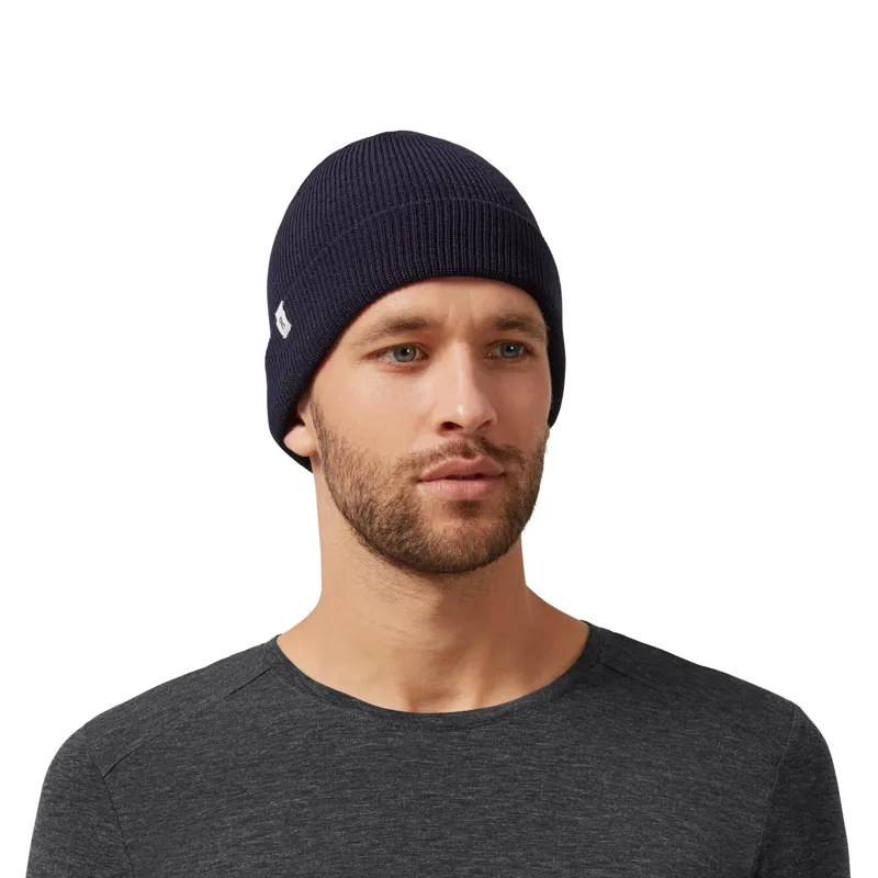 On Running Adult Merino Beanie in Navy-3