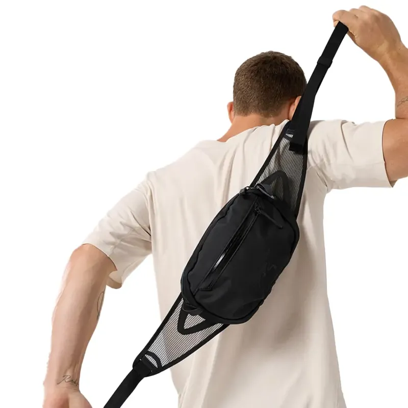 Arc'teryx Arro Waist Pack in Black II-3