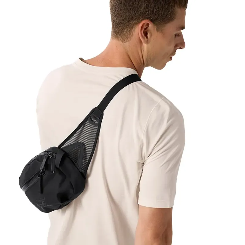 Arc'teryx Arro Waist Pack in Black II-2