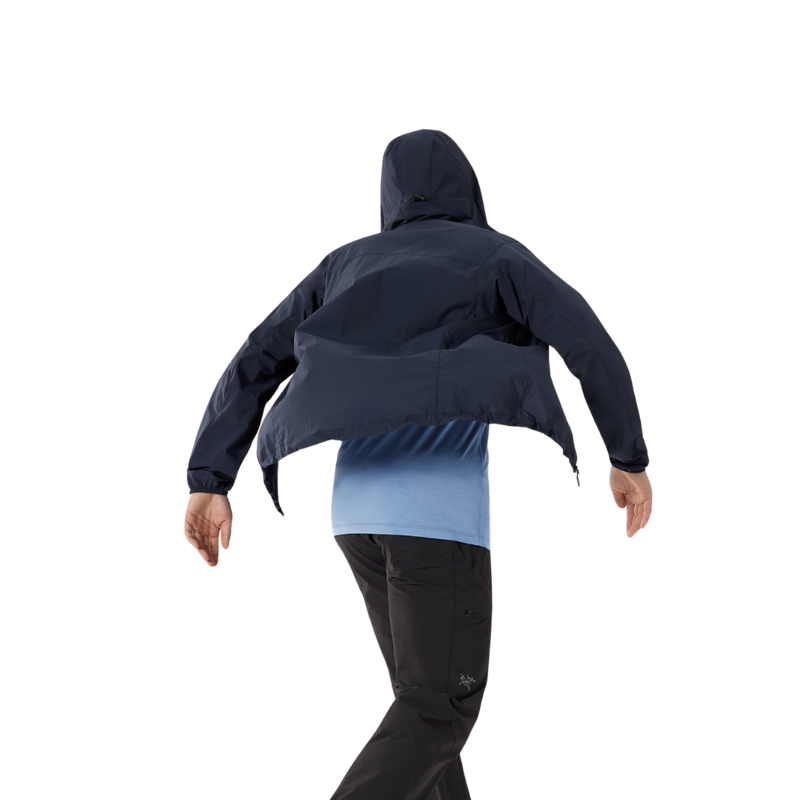 Arc'teryx Men's Squamish Hoody in Black Sapphire -3