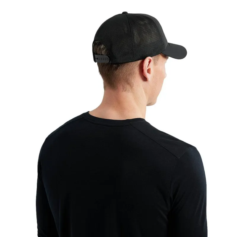 Arc'teryx Adult Bird Trucker Curved in Black-3