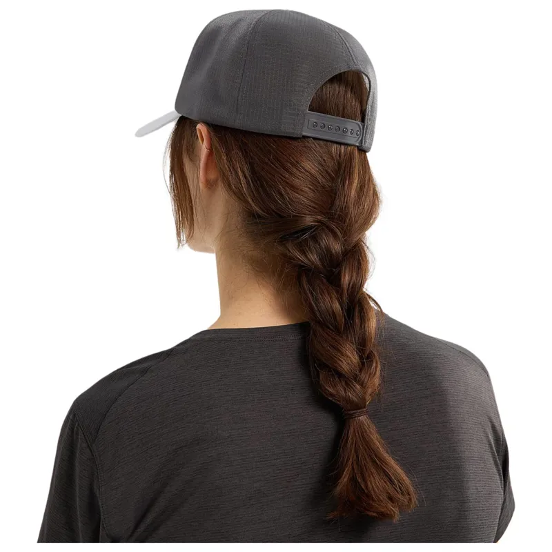 Arc'teryx Unisex Bird Trucker Curved in Daybreak/Graphite-2