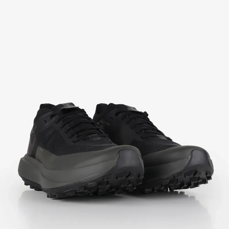 Arc'teryx Men's Sylan in Black/Shark-2