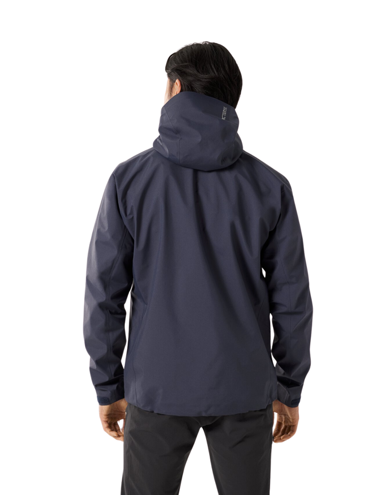 Arc'teryx Men's Beta Jacket in Black Sapphire-2