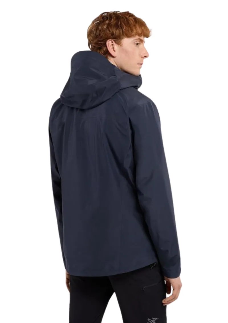 Arc'teryx Men's Beta LT Jacket in Black Sapphire-2