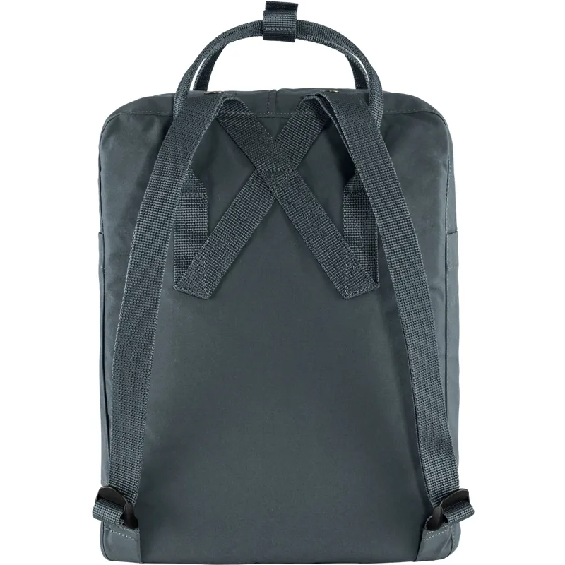 Fjallraven Kanken in Graphite-2