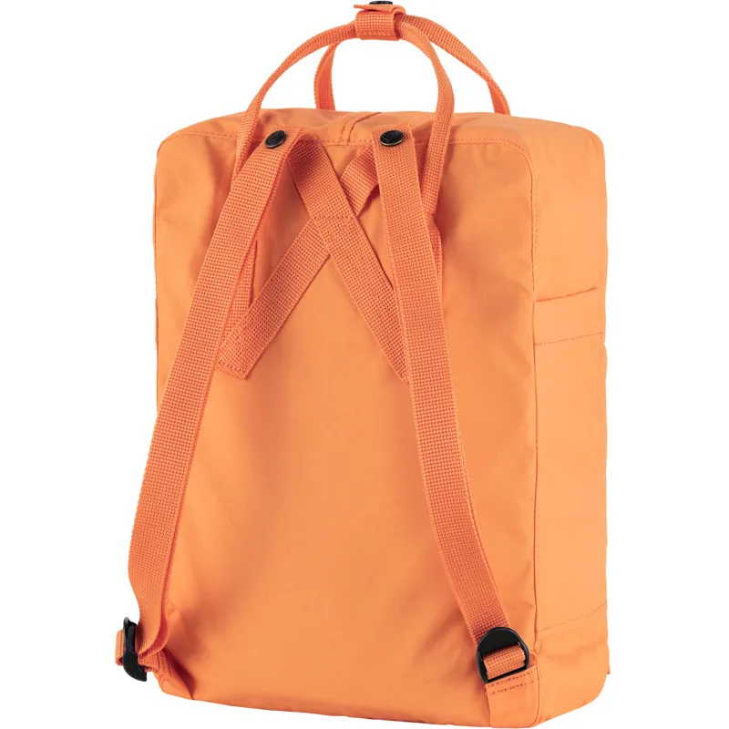 Fjallraven Kanken in Sunstone Orange-2