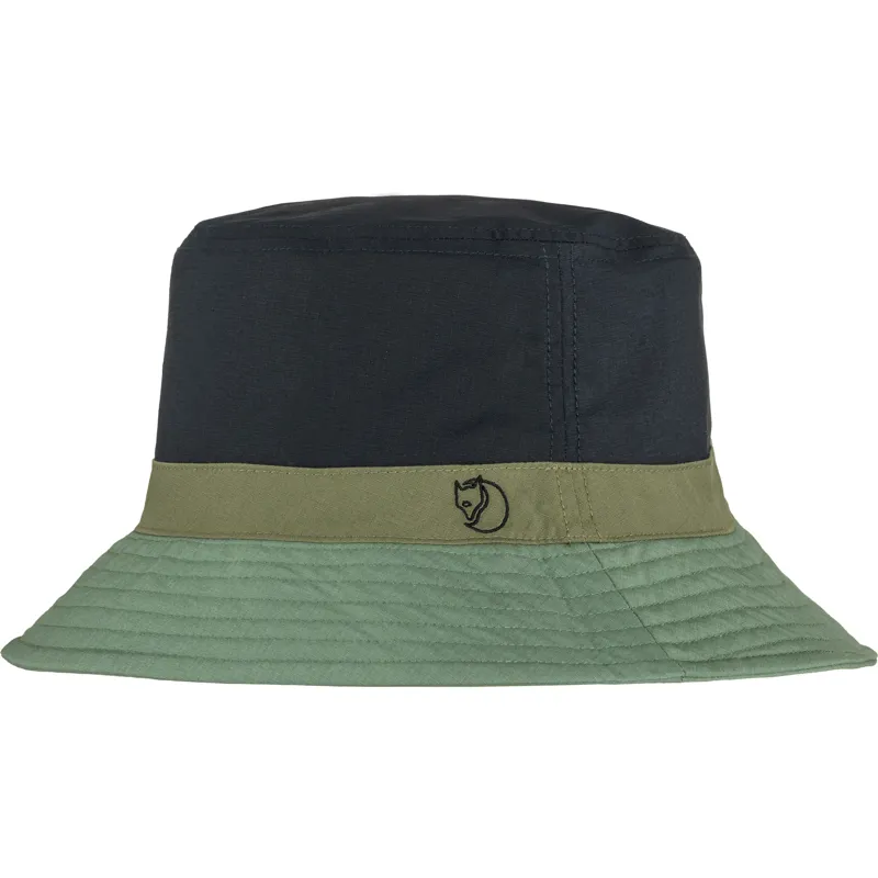Fjallraven Reversible Bucket Hat in Patina Green/Dark Navy-1