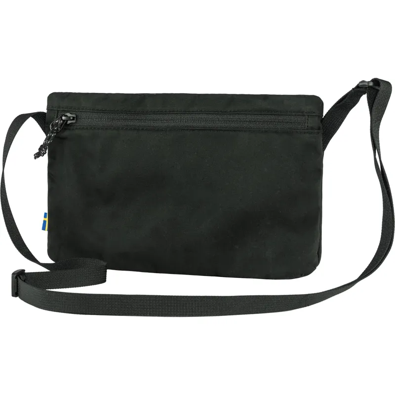 Fjallraven Vardag Pocket in Black-1