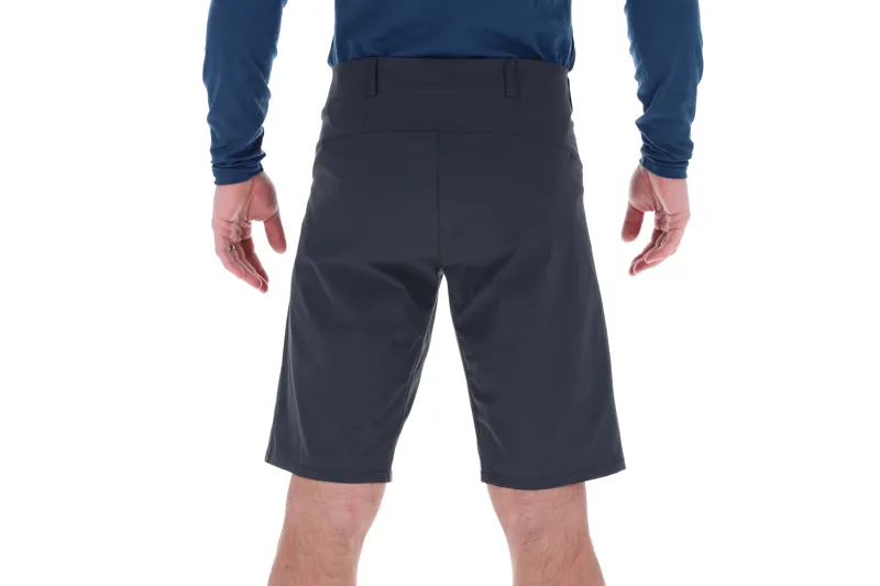 Inov-8 Men's VentureLite 11' Shorts in Graphite-5