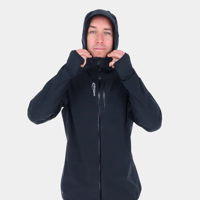 Inov-8 Men's Stormshell V4 in Black-2