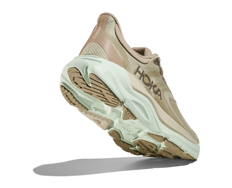 Hoka Women's Arahi 8 in Oyster Mushroom/Truffle Salt-4