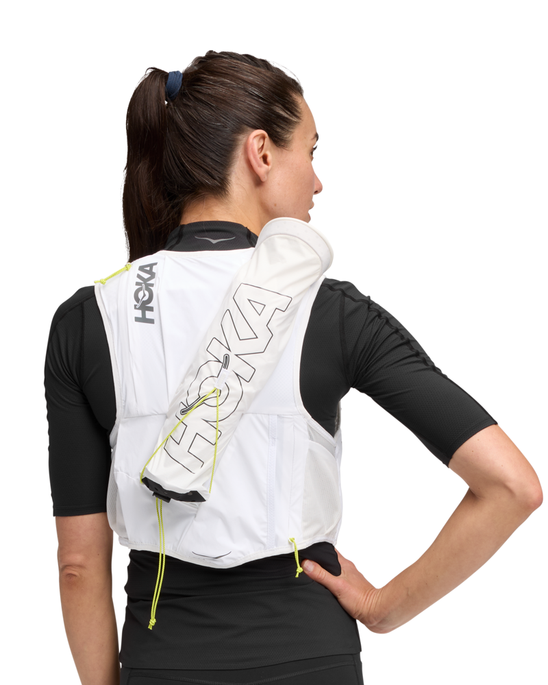 Hoka Trail Run Vest 10L in White-3