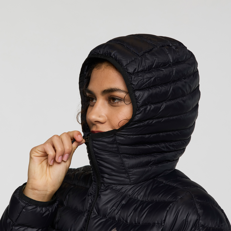Cotopaxi Women's Fuego Down Parka in Black-9