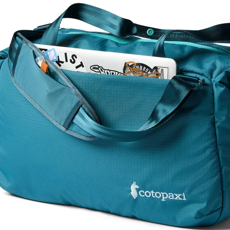 Viaje 35L Travel Duffel in Blue Spruce-2