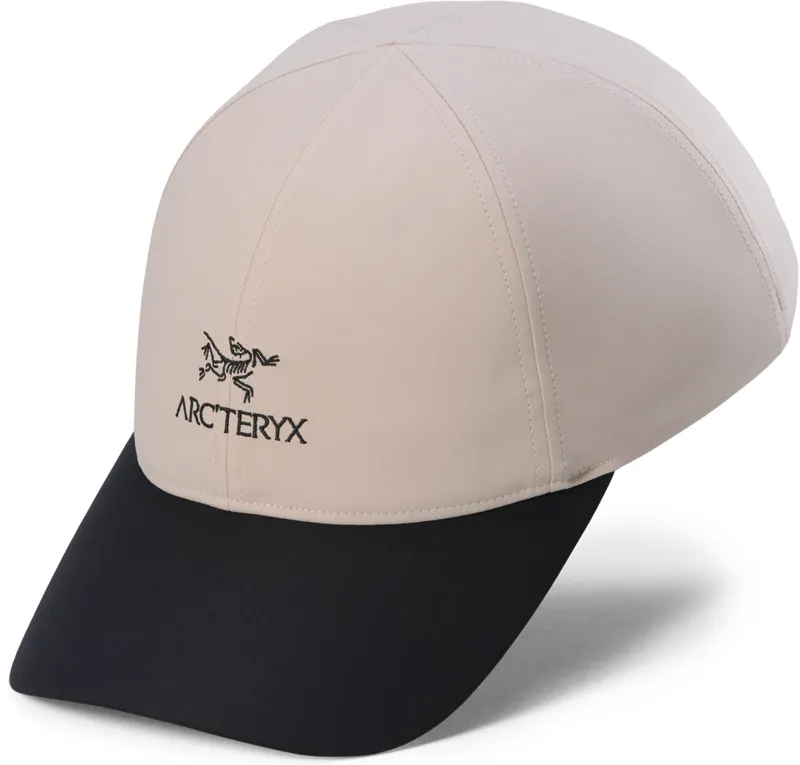 Arc'teryx Bird Word Cap in Rune/Black