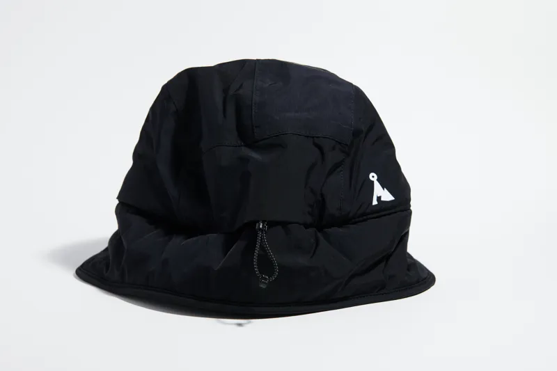 Vaga Padded Hiker Cap in Black-2