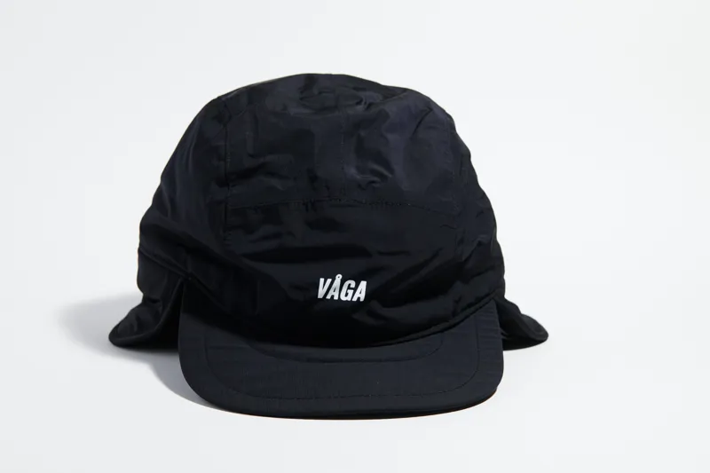 Vaga Padded Hiker Cap in Black-3