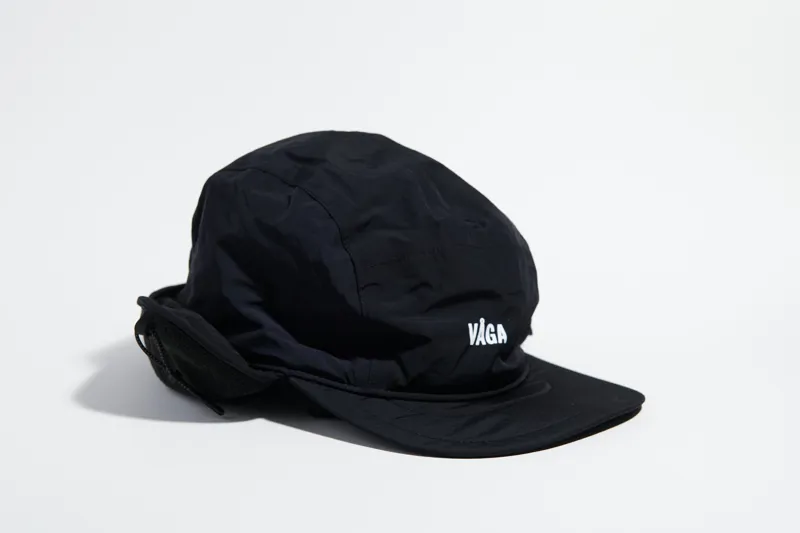Vaga Padded Hiker Cap in Black-5