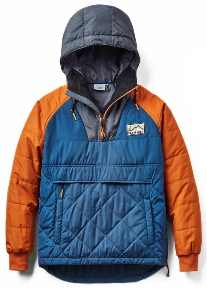 Passenger Women's Ocean Recycled Insulated 1/2 Zip Jacket in Ensign Blue