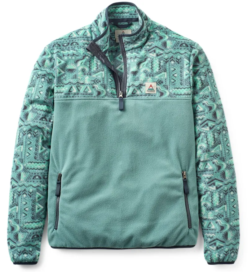 Passenger Men's Set Off Recycled Polar 1/4 Zip Fleece in Elemental Geo Arctic