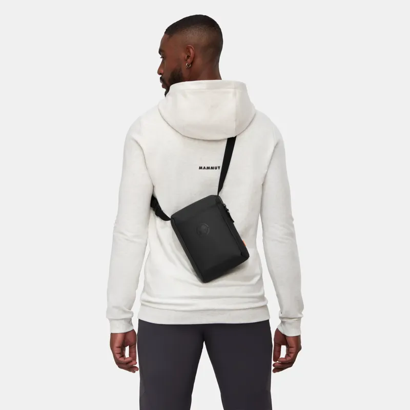 Mammut Seon Pouch in Black-1