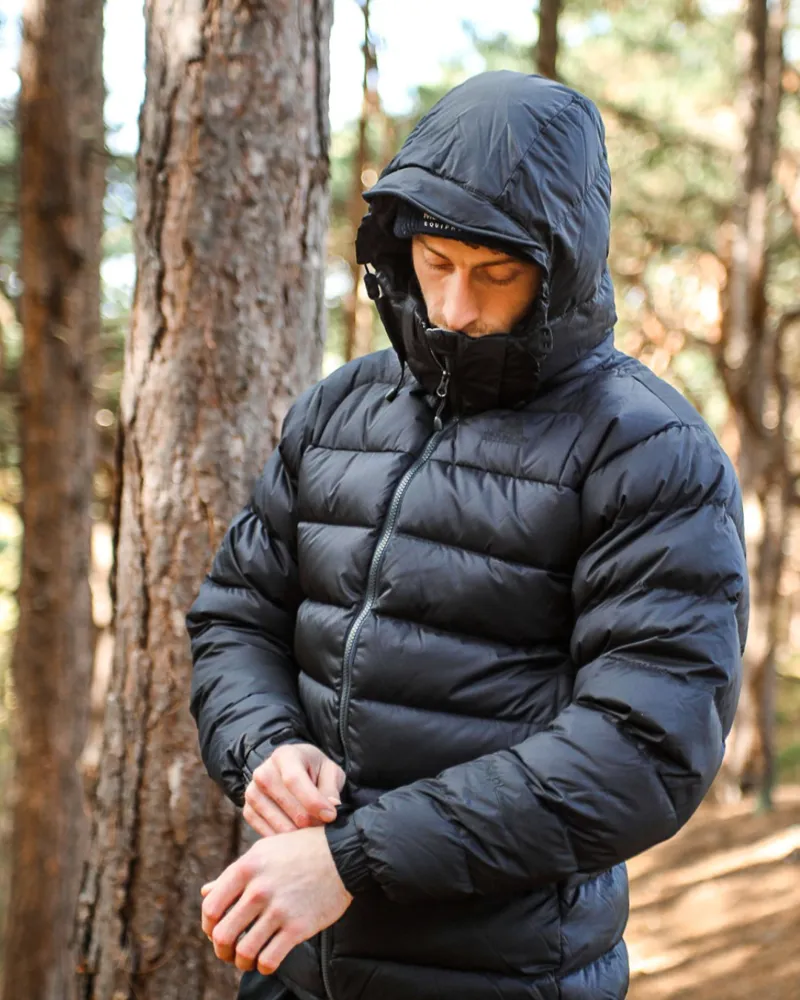 Mountain Equipment Men's Lightline Block Jacket in Black/Black Logo-2