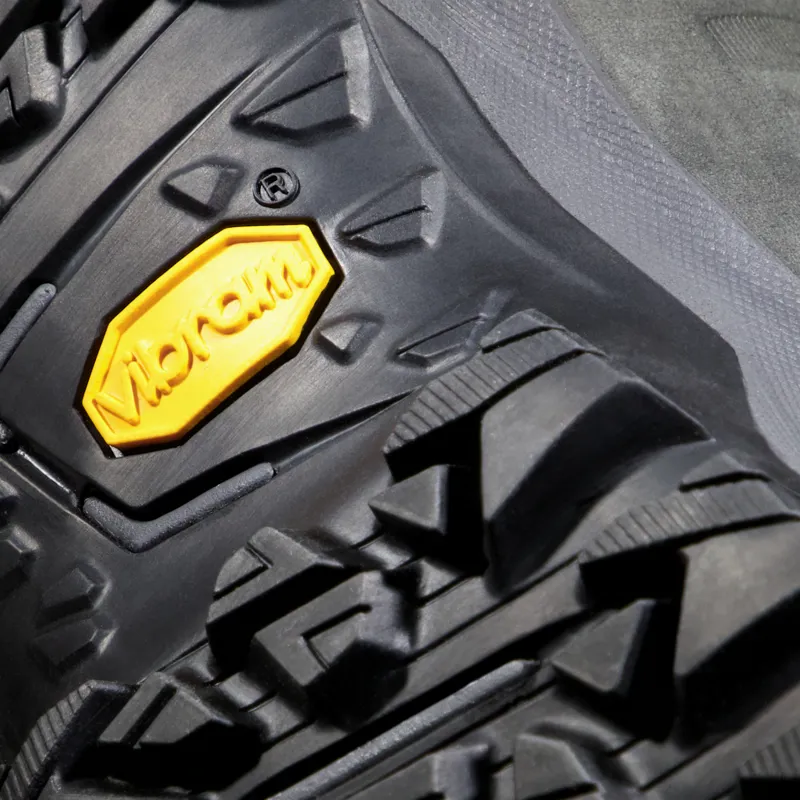 Mammut Men's Mercury IV Gore-Tex Mid-Ankle Hiking Boots in Black/Hot Red-8