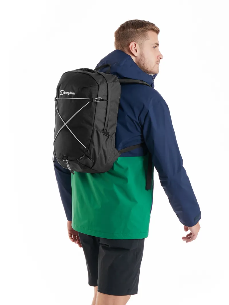 Berghaus 24/7 20L Rucksack in Black-10