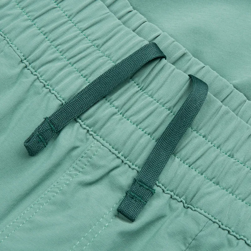 Berghaus Men's Explorer Shorts in Green-9