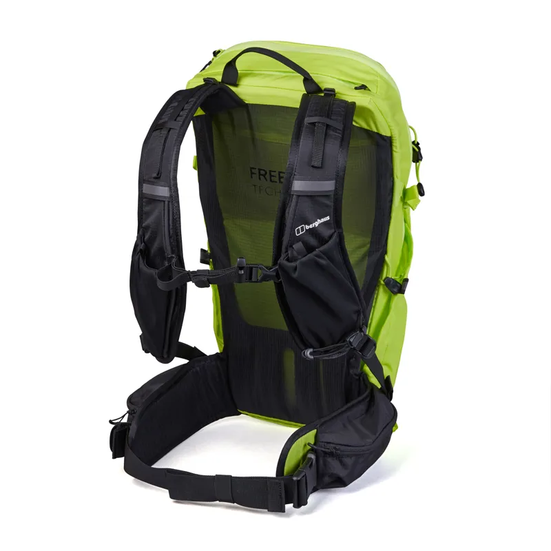 Berghaus Remote Hike M23 in Spark Yellow-1