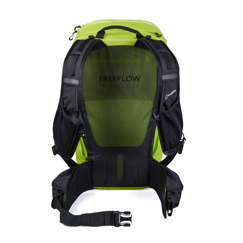 Berghaus Remote Hike M23 in Spark Yellow-2