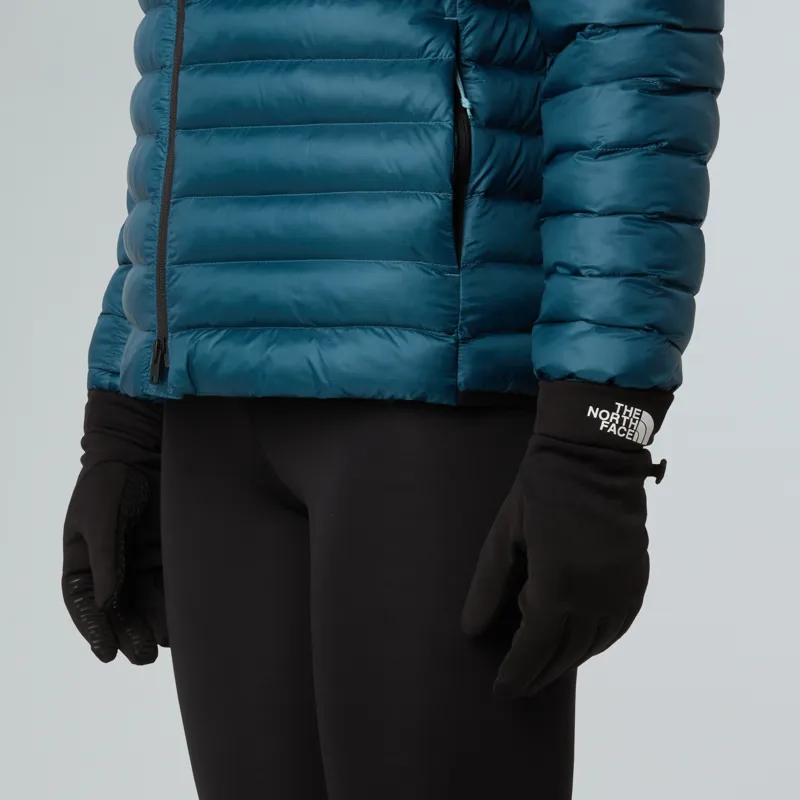 The North Face Rino Gloves in Black-1