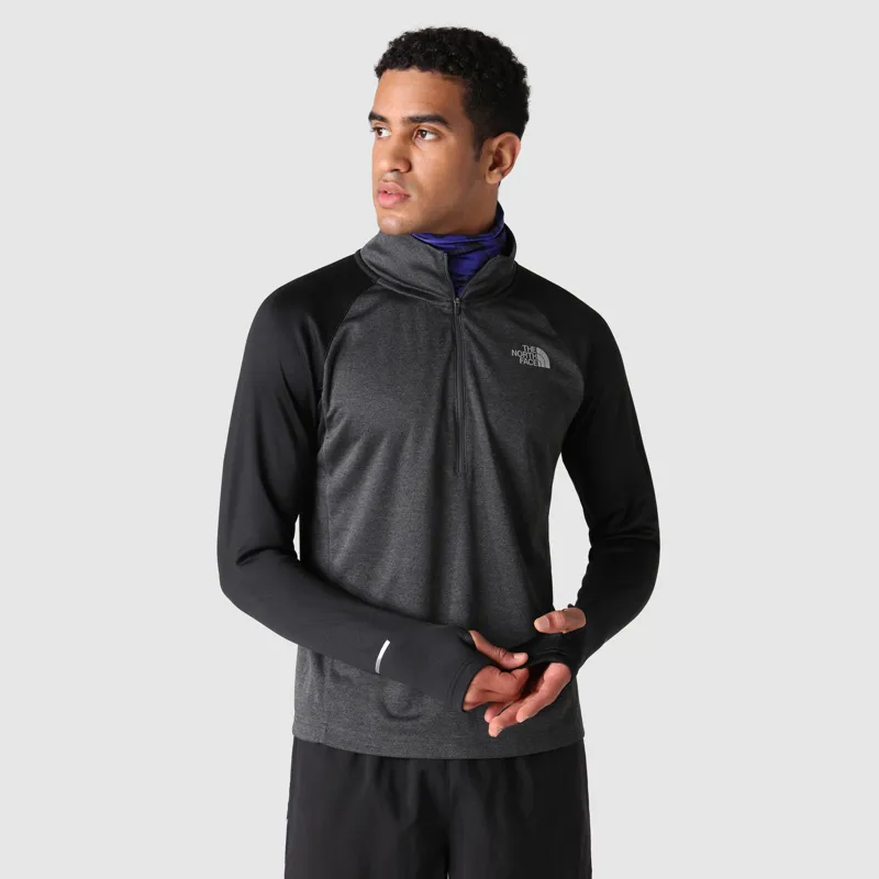 The North Face Men's 1/4 Zip Run Fleece in TNF Black/Asphalt Grey-2