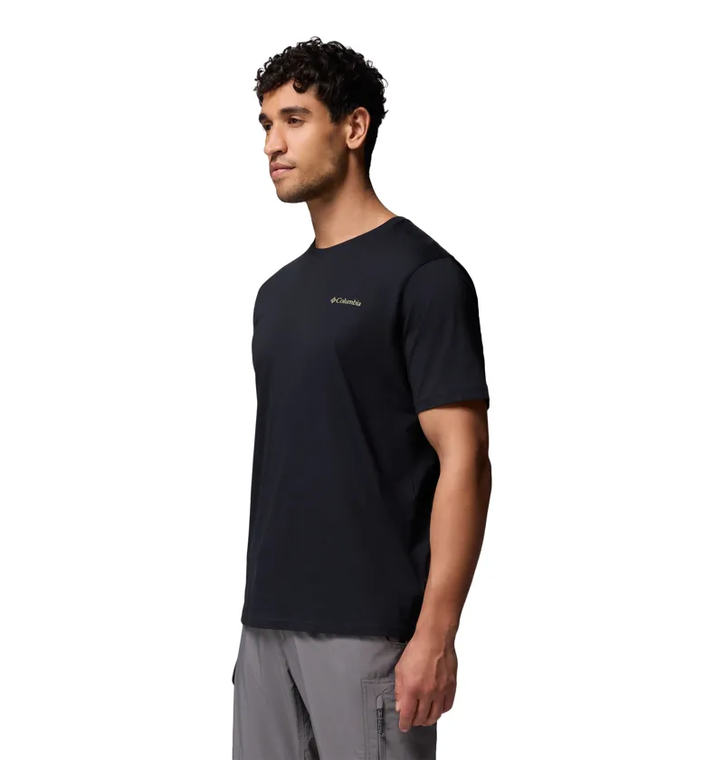 Columbia Men's North Cascades Tee in Black-2