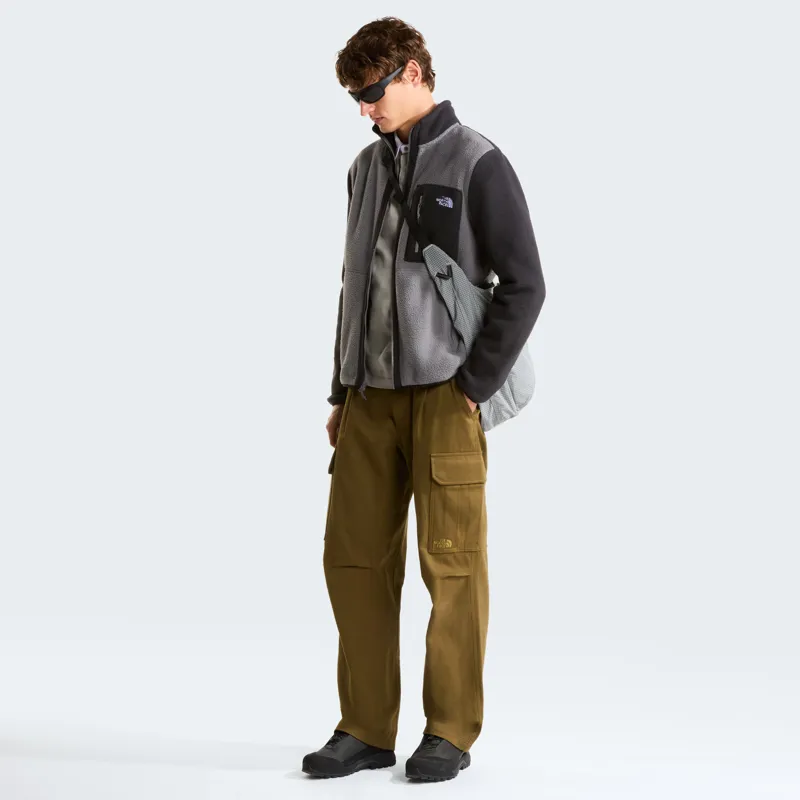 The North Face Men's Yumiori Full Zip Fleece in Smoked Pearl/Black-5