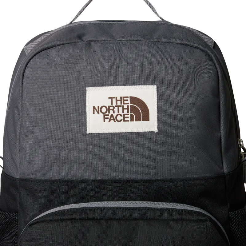 The North Face Youth's Chuckwalla Daypack in Anthracite Grey-2