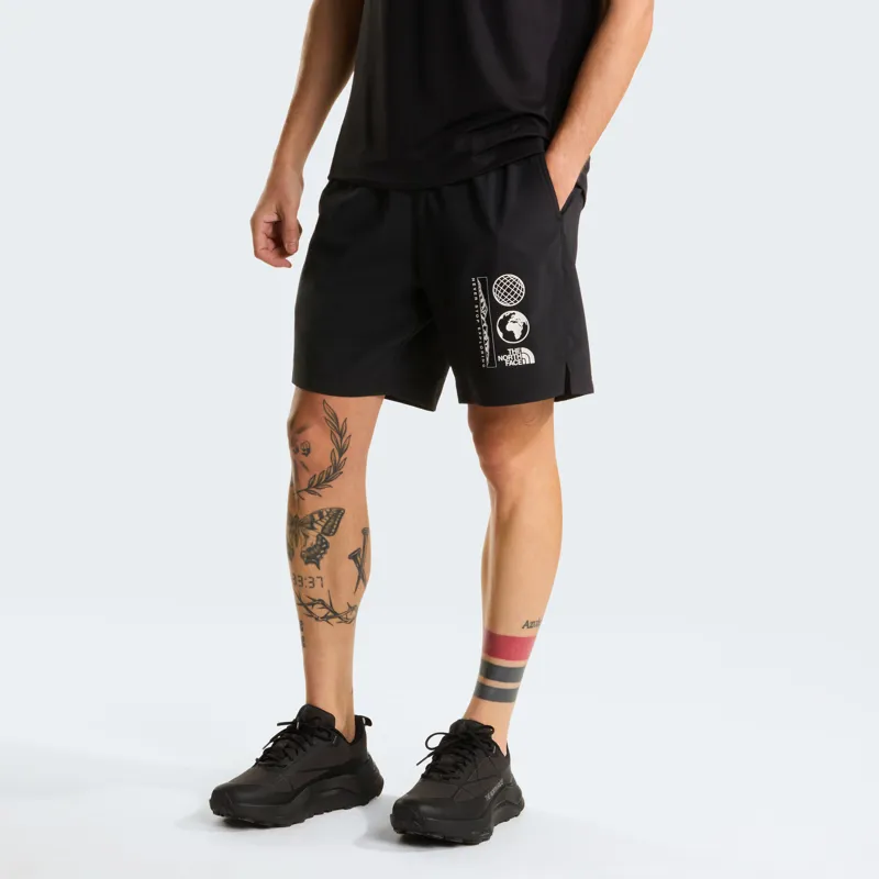 The North Face Men's 24/7 7' Shorts in Black-2