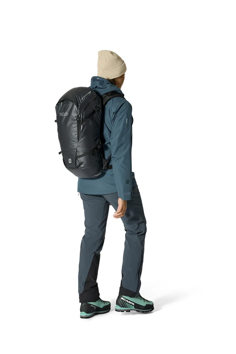 Rab Ascendor 27 in Black-4