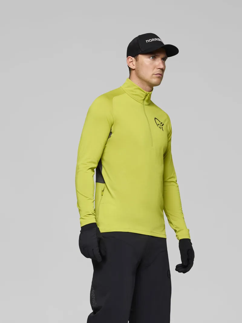 Norrona Men's Fjørå Equaliser Zip Neck in Golden Lime-5