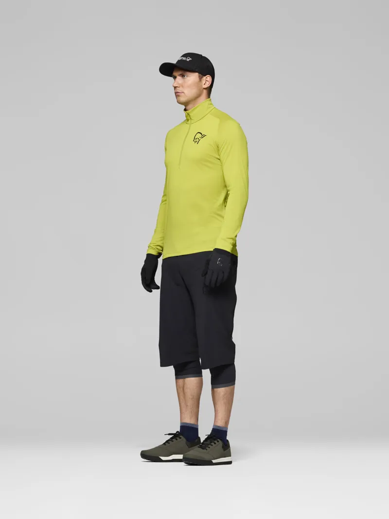 Norrona Men's Fjørå Equaliser Zip Neck in Golden Lime-3
