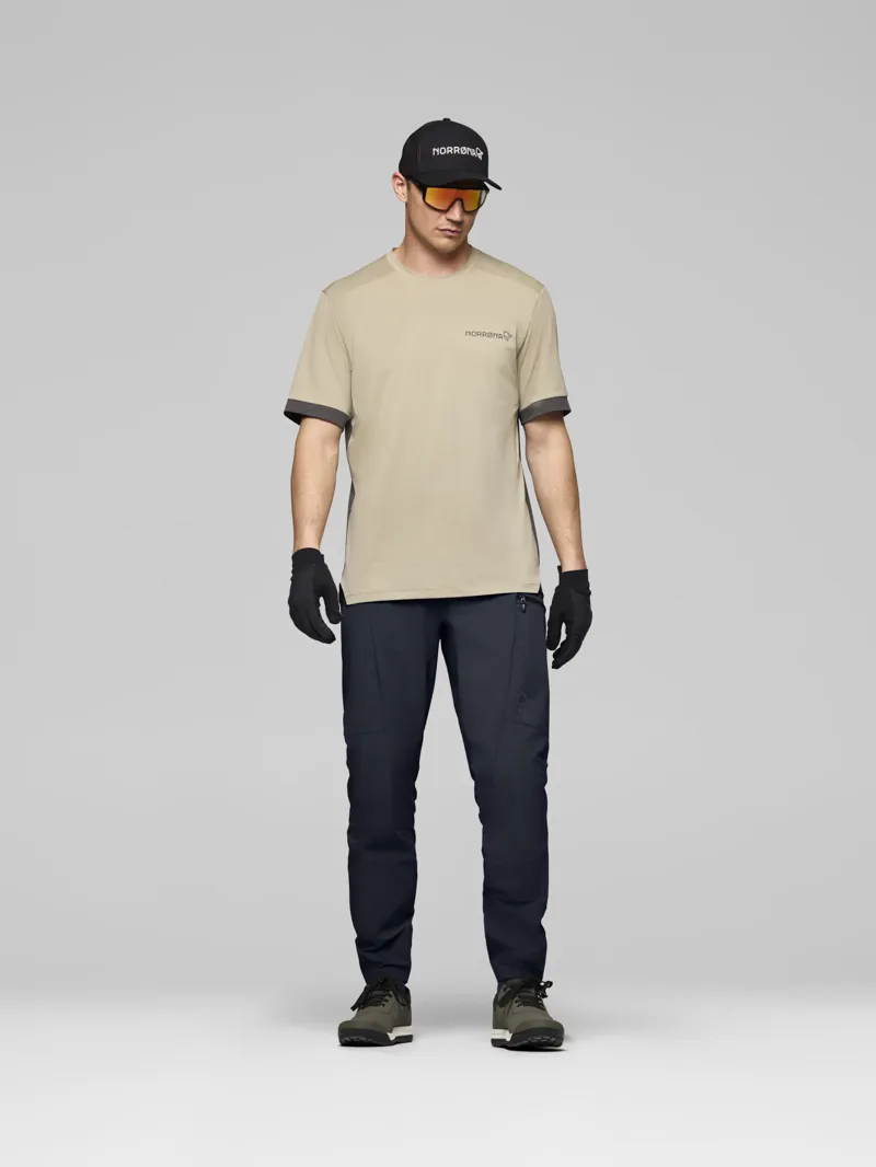 Norrona Men's Fjørå Flex1 Tech Pants in Caviar Black-4