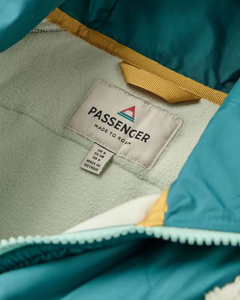 Passenger Women's Beaumont Sherpa Hooded Fleece in Seaglass-1