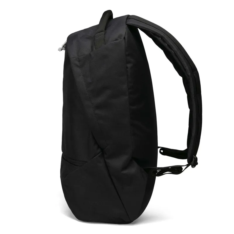 Berghaus Logo Recognition 25L in Black-2