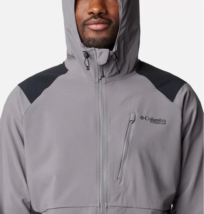 Columbia Men's Triple Canyon Hooded Softshell Jacket in City Grey-4