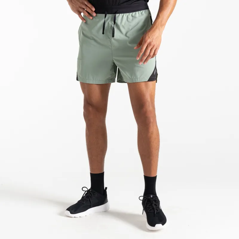 Dare2b Men's Ultimate Shorts in Lily Pad Green/Black-2