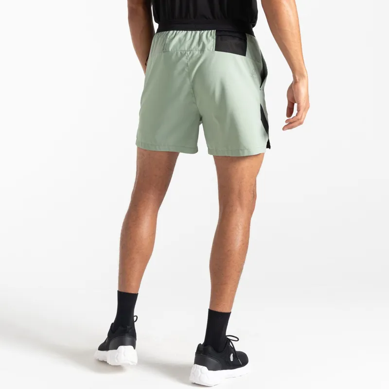 Dare2b Men's Ultimate Shorts in Lily Pad Green/Black-4